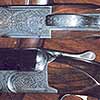 [Rose and Scroll Pair] 